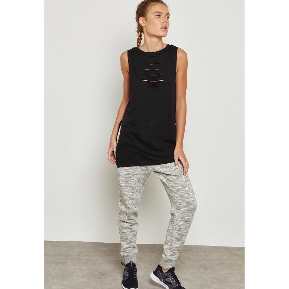 NWT Reebok Slit Front Tank
